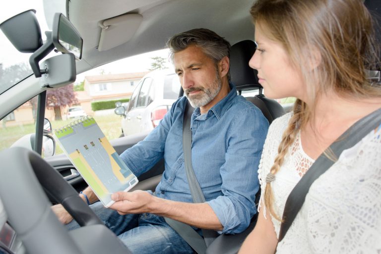 Find a Good Driving School When Learning To Drive